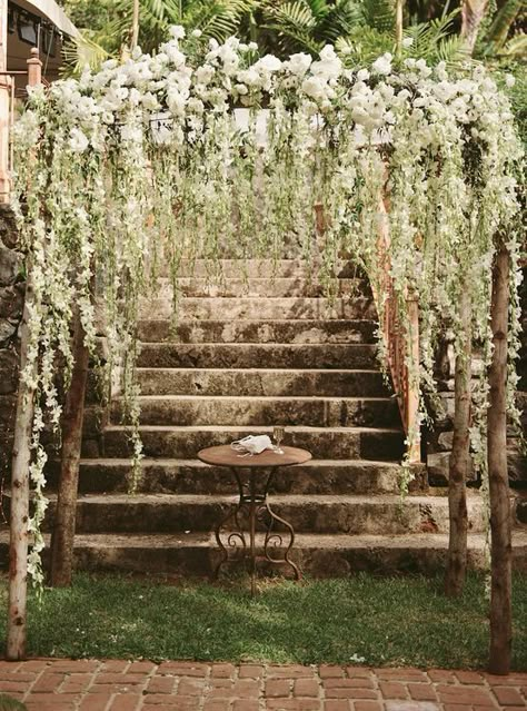 Head Table Wedding Backdrop, Wedding Pergola, Wisteria Wedding, Hanging Orchid, Wedding Chuppah, Wedding Arch Rustic, Wedding Ceremony Ideas, Wedding Reception Backdrop, Wedding Arch Flowers