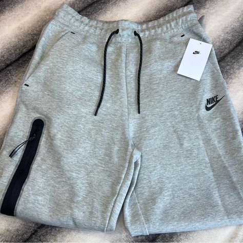 Nike Tech Fleece Sportswear Dark Grey Heather Black Sweatpants Nwt Msrp $120 Mens Size: Xl Brand New Never Worn With Tags Have Other Sizes Available, Along With Other Colors Sweatshirt Posted In Separate Listing- Bundle To Save Also Have Womens! Accepting Offers Nike Tech Sweatpants, Grey Nike Tracksuit, Gray Nike Sweatpants, Nike Track Pants Mens, Athletic Pants Womens, Grey Nike Joggers, Grey Nike Sweatpants, Bday Gifts, Track Pants Mens