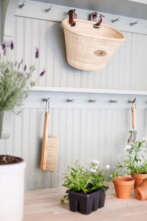 Integrating a Peg Rail is an easy and functional way to store items and organize your home. Get all the details to streamline your storage and incorporate it into your decor! Peg Rail Mudroom, Wooden Pegs For Hanging, Peg Rail Entryway, Kitchen Peg Rail, Cute Garage, Shaker Peg Rail, Peg Wall, Peg Rail, Peg Boards