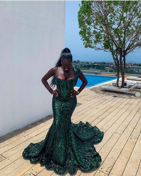 Forest Green Prom Dress, Sequins Gown, Reception Gowns, Celebrity Gowns, Green Prom, Gown Plus Size, Green Mermaid, Mermaid Sequin, Prom Dress Inspiration