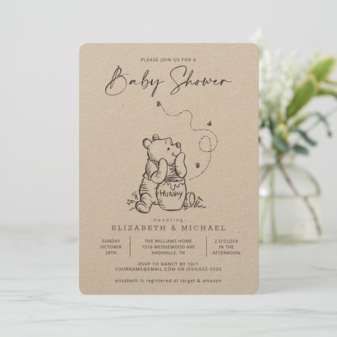 Pooh Bebe, Baby Shower Unisex, Disney Modern, Pooh Invitation, Winnie The Pooh Themes, Winnie The Pooh Nursery, Winnie The Pooh Baby Shower, Baby Shower Theme Decorations, Mommy To Bee