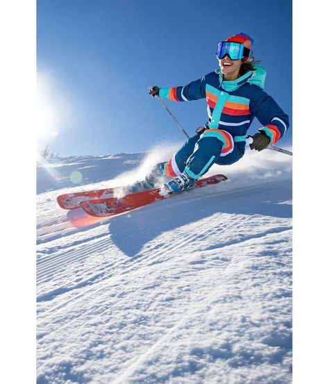 Snow Suits For Women, Free As A Bird, Ski Racing, Tipsy Elves, Retro Ski, Snowboarding Outfit, Warm Leggings, Ski Gear, Ski Fashion