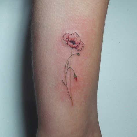 Colored Outline Tattoo, Red Poppy Tattoo, Mom Daughter Tattoos, Poppy Tattoo, Flower Poppy, Single Line Tattoo, Poppies Tattoo, Daughter Tattoos, Instagram Tattoo