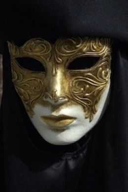 . Masquerade Full Face Mask, Full Face Masks Designs, Masquerade Mask Character Art, Masquerade Mask Ideas Men, Full Masquerade Mask, Masks From Around The World, Masquarde Masks, Fullface Mask, Male Masquerade Mask