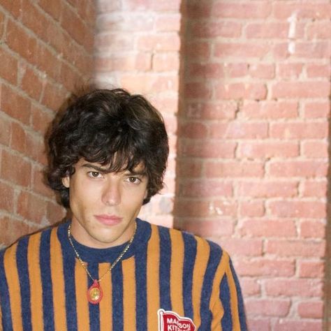 Luca Fersko on Instagram: "thanks @maisonkitsune 🥻🩳" Solas Aesthetic, Luca Fersko, Fashion Inspo, Hair, On Instagram, Quick Saves, Instagram