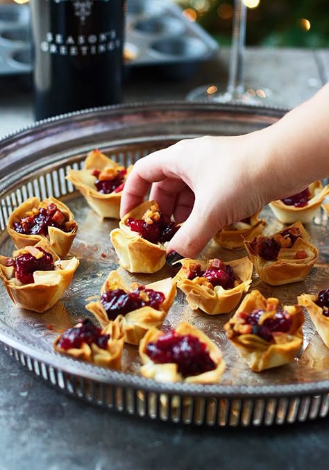 Brie, Cranberry and Pancetta Phyllo Bites Appetizers Brie, Phyllo Bites, Brie Cranberry, Phyllo Cups, Cranberry Cheese, Food Appetizers, Phyllo Dough, Baked Brie, Holiday Appetizers