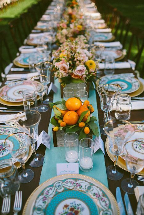 Wedding Food Table, Dinner Party Table Settings, Decoration For Party, Turquoise Table, Fruit Decoration, Wedding Themes Spring, Wedding Themes Summer, Dinner Party Table, Tangerine Color