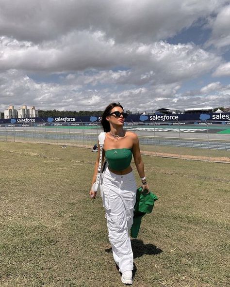 Agatha Braga on Instagram: "F1 🏎️ Sprint Qualifying @heineken @heinekenbr" Agatha Braga, On Instagram, Instagram