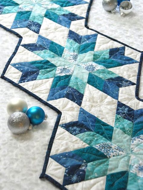 Snowflake Table Runner - Quilt Tutorial + Diagram Color Diagram, Snowflake Table Runner, Snowflake Table, Top Fabrics, Snowflake Quilt, Quilted Table Runners Patterns, Place Mats Quilted, Blue Prints, Quilted Table Toppers