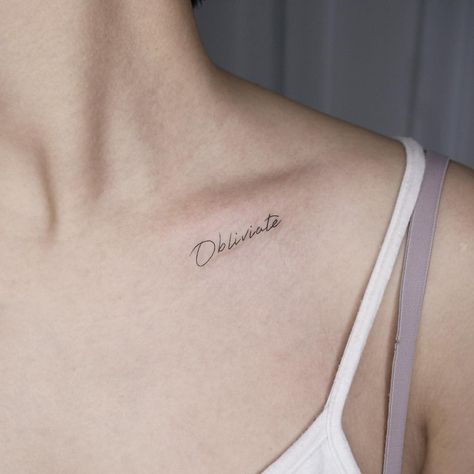 Obliviate Harry Potter minimal tattoo Back Tattoo Harry Potter, Harry Potter Tattoos Collar Bone, Discrete Harry Potter Tattoos, Deathly Hallows Tattoo Minimalist, Fine Line Deathly Hallows Tattoo, Babe Tattoo, Model Tattoo, Tattoo Placements, Citate Harry Potter