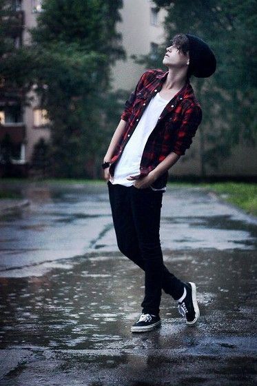 Fire Rain, Men 90s, Skater Outfits, Lucky Blue Smith, Francisco Lachowski, Teen Boy Outfits, Hipster Man, Jamie Campbell Bower