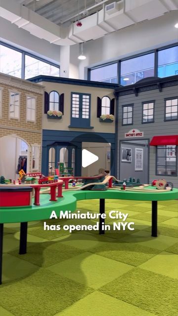 Play Ice Cream Shop, Pretend City, Miniature City, Play Ice Cream, Recycling Station, Life In The City, Mini City, Train Table, Bloxburg Ideas