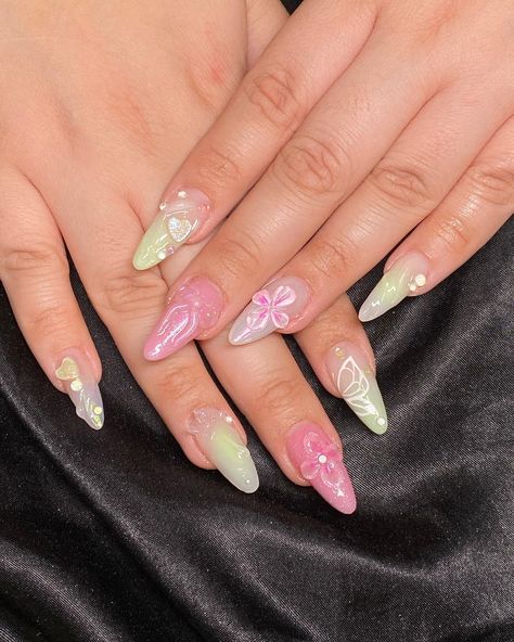 Hawaii Nails, Fairy Nails, Green Nail Art, Summery Nails, Blush Nails, Pretty Nail Art Designs, Really Cute Nails, Striped Nails, Jelly Nails