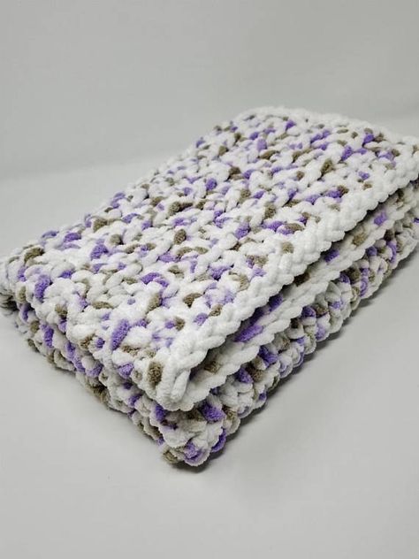 Check out this item in my Etsy shop https://www.etsy.com/listing/579580852/purple-gray-and-white-baby-blanket Crochet Blanket Yarn, Chunky Blanket Pattern, Purple Baby Blanket, Trendy Blanket, Modern Crochet Blanket, Crocheted Baby Blanket, Newborn Blanket, Baby Throw, Baby Security Blanket