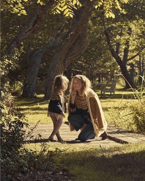 Mom With Daughter, Cottagecore Life, 3 Daughters, Boho Mom, Cowboy Aesthetic, Mother Daughter Relationships, Fairytale Photography, Mom And Daughter, Future Mom