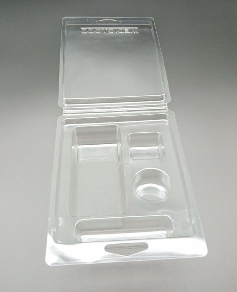 Custom clear foldable PET blister packaging with embossing logo. Blister Packaging Design, Food Marketing, Custom Cardboard Boxes, Jewelry Packaging Design, Blister Packaging, Packaging Manufacturers, Vacuum Forming, Candle Packaging, Packaging Designs