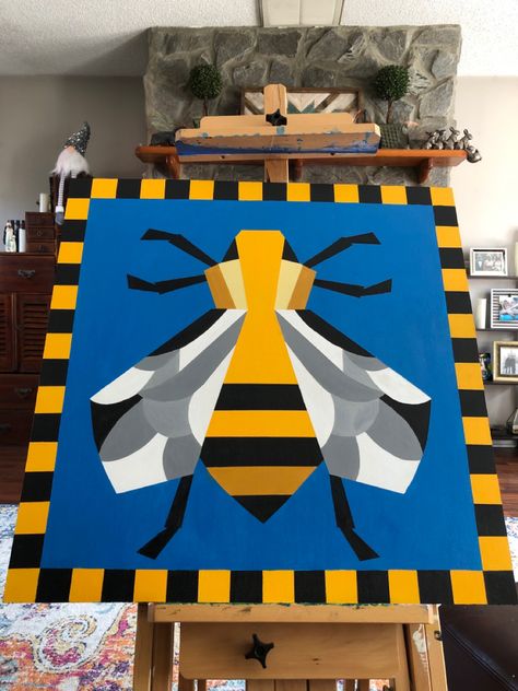 Bee Barn Quilt Patterns, Painted Quilts, Pennsylvania Dutch Art, Mosaic Quilt, Garden Quilts, Cat Quilt Patterns, Hex Signs, Barn Boards, Chicken Barn