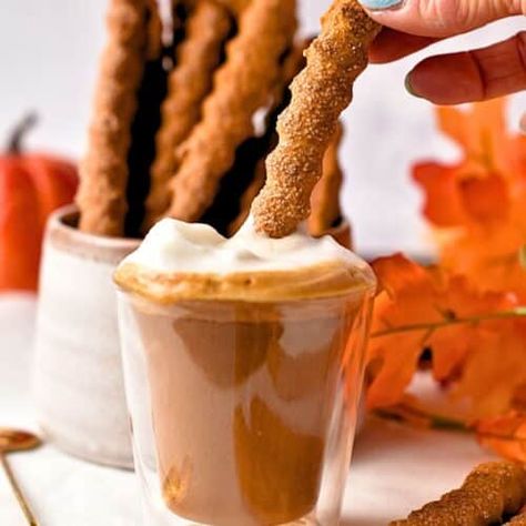 Cookie Sticks Recipe, Pumpkin Crackers, Stick Cookies, Conscious Plant Kitchen, Sugar Free Carrot Cake, Pumpkin Snack, Pumpkin Pie Cookies, Autumn Food, Cookie Sticks