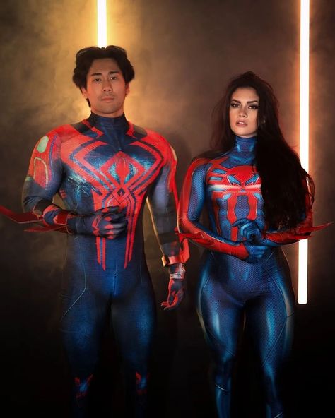 Spiderverse Cosplay, Spiderman 2099, Spider Man 2099, Spiderman Miles, Spiderman Cosplay, Marvel Cosplay, Superhero Comics, Spider Gwen, Miles Morales