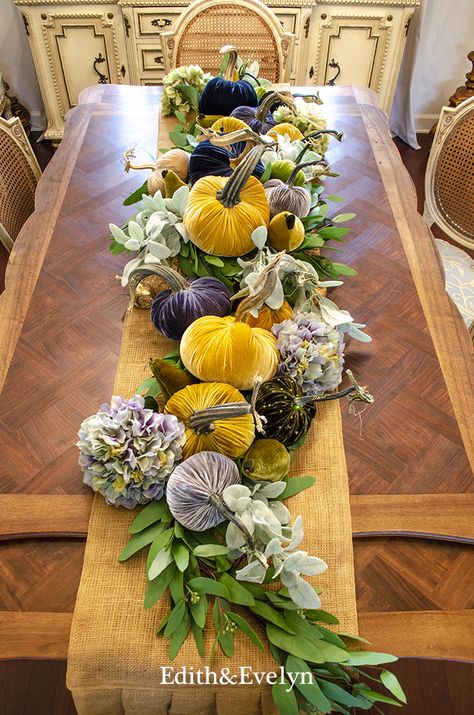 Velvet Pumpkins Display, Hay Stacks, Thanksgiving Table Ideas, Pumpkin Tablescape, Minimalist Fall Decor, Biblical Stories, Pumpkin Table Decorations, Texas Life, Pumpkin Display