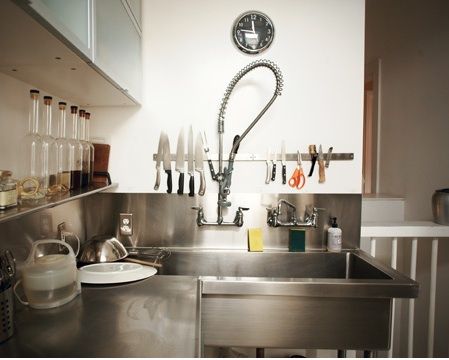 I want a restaurant sink in my kitchen.  Complete with sprayer. Industrial Kitchen Sink, Industrial Sink, Restaurant Sink, Log Home Kitchens, Sink Ideas, New Kitchen Designs, White Sink, Industrial Kitchen, Grey Kitchens