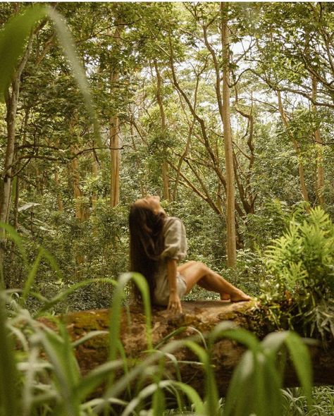 Free Spirit Photoshoot, Marsh Photoshoot, Hippie Photoshoot, Hitomi Mochizuki, Forest Shoot, Whimsical Photoshoot, Forest Goddess, Dreamy Forest, Bday Shoot