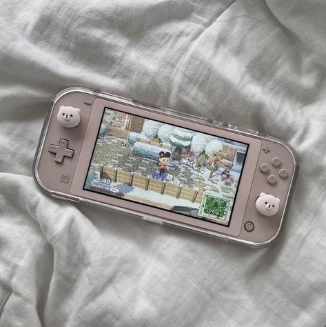 Switch Lite Aesthetic, Nintendo Switch Lite Aesthetic, Videogame Aesthetic, Nintendo Decor, Switch Aesthetic, Nintendo Lite, College Necessities, Aesthetic Objects, Cute Camera