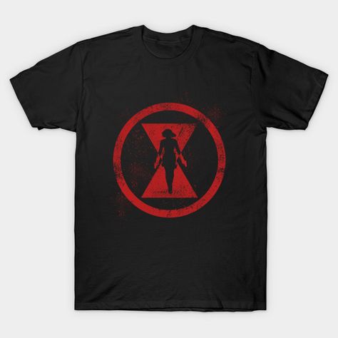 Black widow t-shirt Exhibit Outfit, Avengers Clothes, Work Treats, Superhero Clothes, Outfits Bonitos, Marvel Fashion, Marvel Girl, Avengers Outfits, Sugar Skull Girl