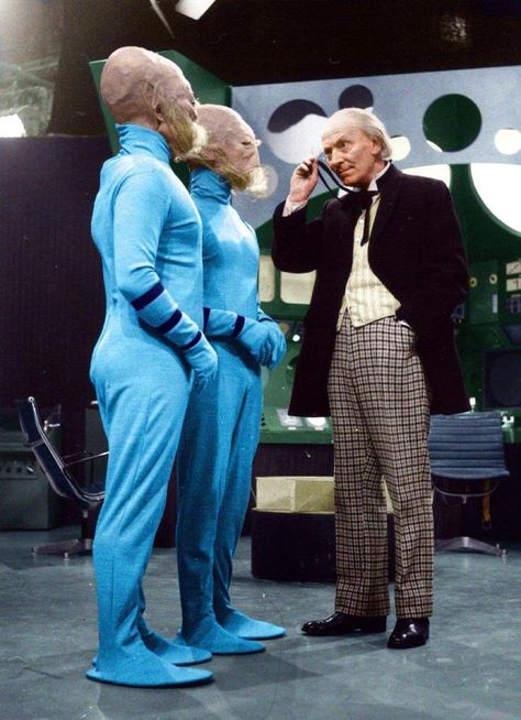 Colorized Sensorites 1st Doctor, Best Sci Fi Shows, Doctor Who Wallpaper, Doctor Who Cosplay, Doctor Who Tv, Doctor Who Companions, William Hartnell, Classic Doctor Who, Rory Williams