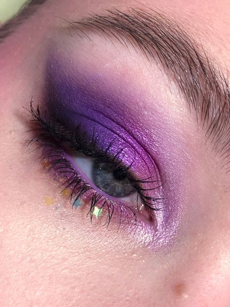 Purple And Gold Eyeshadow Looks, Guard Makeup, Witch Purple, Pink Eyeshadow Look, Funky Makeup, Sparkly Makeup, Show Makeup, Prom Eye Makeup, Character Makeup