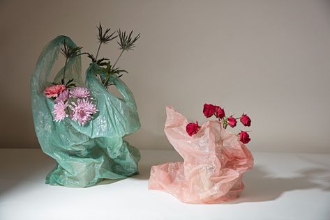 Still Life Photography Flowers, Flower Props, Still Life Pictures, Fashion Still Life, Artist Management, Floral Photo, Art Books, Water Flowers, Arte Floral