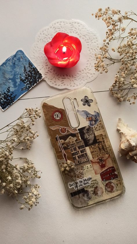 Harry Potter Mobile Cover, Harry Potter Phone Case Aesthetic, Harry Potter Phone Case Diy, Phn Wallpaper, Bolt Journal, Harry Potter Phone Case, Cover Harry Potter, Nature Scrapbook, Clear Phone Case Design