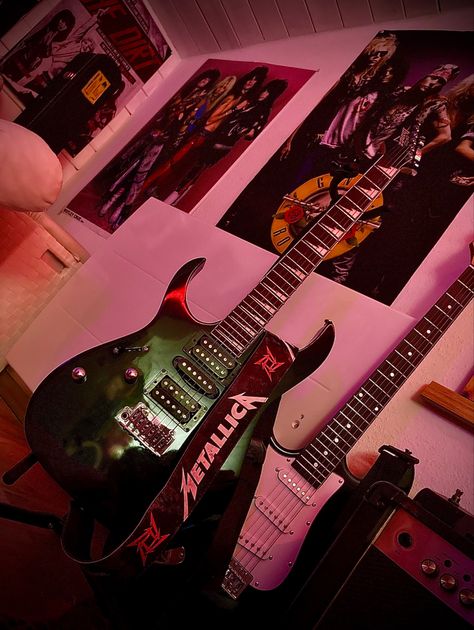 Metal Head Room Aesthetic, Metal Head Aesthetic, Older Brother Aesthetic, Izzy Core, Brother Aesthetic, 3d Edit, Shifting Motivation, Cool Bedrooms, Guitar Aesthetic