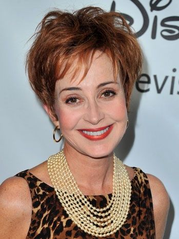 annie potts | Annie Potts to Star in Hallmark Movie 'The Music Teacher' (Exclusive) Very Short Pixie Cuts, Annie Potts, Medium Shag Haircuts, Ombre Bob, Really Short Hair, Beautiful Haircuts, Woman Hair, Gray Hair Cuts, Haircut For Older Women