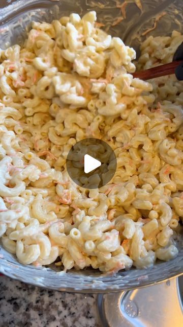 𝙎𝙖𝙢 👩‍🍳 on Instagram: "Hawaiian Inspired Macaroni Salad . . #macaroni #chef #cheflife #macaronisalad #hawaiian #foodporn #foodie #recipe #recipes #recipeoftheday #kroger #BestFood" Hawaiian Bros Macaroni Salad Recipe, Hawaiian Macaroni Salad Authentic, Ono Hawaiian Macaroni Salad, Hawaiian Macaroni Salad Recipe, Salad Macaroni, Hawaiian Macaroni Salad, Macaroni Salad Recipe, Macaroni Salad, Chef Life