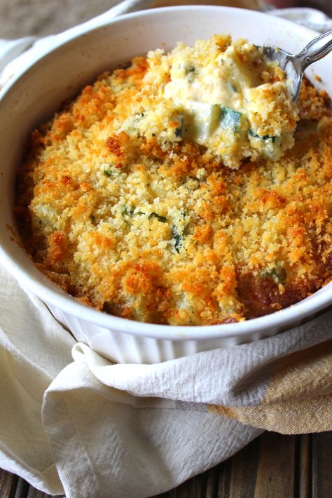 Shredded Zucchini Recipes Casseroles, Zucchini Cheese Casserole, Cheesy Zucchini Casserole, Recipes Squash, Chicken Quiche, Zucchini Bars, Best Zucchini Recipes, Zucchini Pickles, Zucchini Casserole Recipes