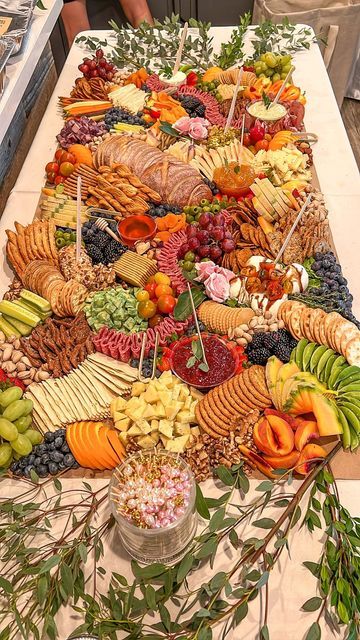 Grazing Platter Wedding, Full Table Charcuterie Board, Meat And Cheese Table Display, Meat Cheese Platters Charcuterie Board, Cheese Table Wedding, Flat Lay Charcuterie Table, Giant Charcuterie Table, Giant Grazing Table, Cheeseboard Platter