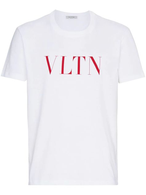 Valentino T Shirt, Mexican Outfit, Valentino Men, Italian Fashion, World Of Fashion, Valentino Garavani, Cotton T Shirt, White Cotton, Cool Shirts