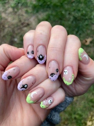 Chihiro Nails, Studio Ghibli Nail Art, Ponyo Nails, Totoro Nails, Studio Ghibli Nails, Ghibli Nails, November Nail Ideas, Cosmetology Ideas, November Nail