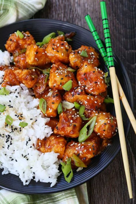 General Tsos Chicken, New Meal Ideas, General Tso's Chicken, Rice Flower, Air Fryer Recipes Vegetarian, Tso Chicken, Freezer Meal Planning, General Tso Chicken, General Tso