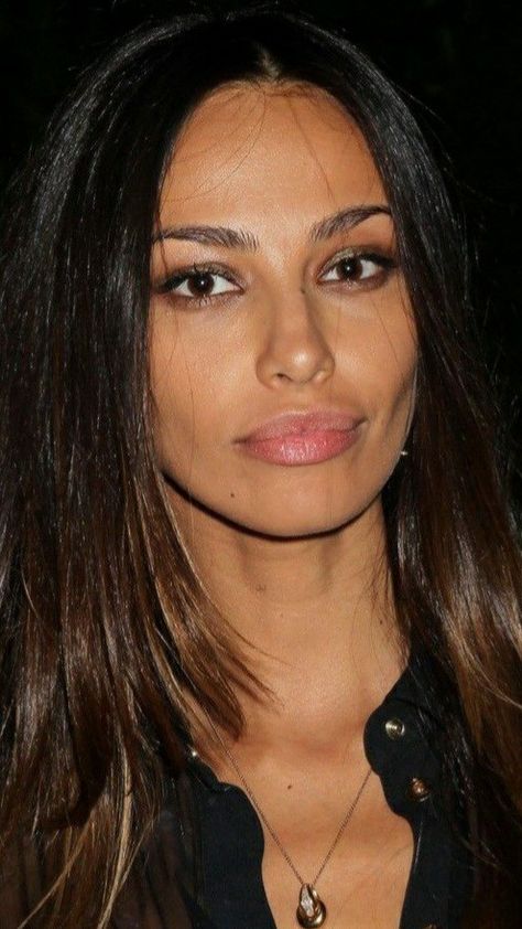 Madalina Ghenea Style, Madalina Ghenea Hair, Madalina Ghenea Makeup, Madelina Ghenea, Madalina Ghenea, Brunette Black Hair, Mădălina Diana Ghenea, Romanian Women, Classy Outfits Men