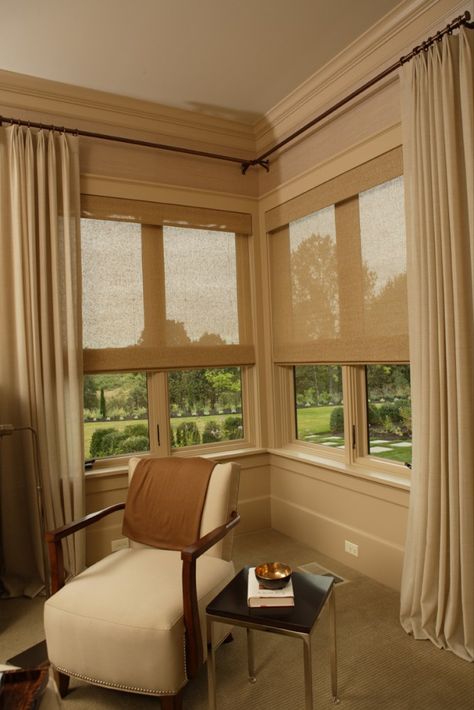 Corner windows in Jackson's bedroom Window Coverings Bedroom, Corner Window Curtains, Corner Window Treatments, Hone Decor, Corner Windows, Corner Curtains, Window Treatments Ideas, Bedroom Blinds, Window Treatments Bedroom