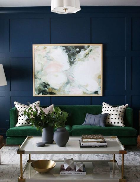 This navy-paneled room works for so many reasons, but the velvet forest green tuxedo sofa is certainly the star of the show. | Designer: Studio McGee Furnitur Ruang Keluarga, Interior Design Per La Casa, Retro Sofa, Green Sofa, Green Retro, Room Color Schemes, Living Room Green, Blue Living Room, Design Del Prodotto