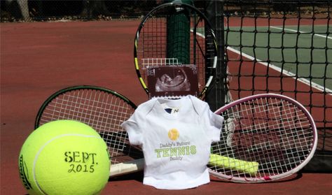 Baby announcement. Tennis style Tennis Gender Reveal Ideas, Tennis Photoshoot, Surprise Baby, Tennis Style, Beach Tennis, Baby Gender Reveal, No One Loves Me, Reveal Ideas, Hello Baby