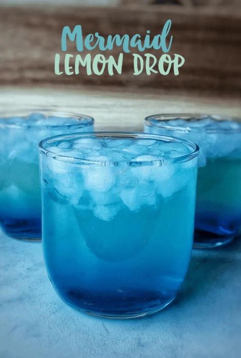 Mermaid Cocktail, Lemon Drop Cocktail, Alcholic Drinks, Jello Shot, Whiskey Cocktail, Blue Drinks, Liquor Drinks, Boozy Drinks, Vodka Drinks