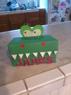 Crocodile Valentines Boxes, Valentines Boxes For Kids School Boys Dinosaur, Alligator Valentines Boxes, Dino Valentines Boxes, Reptile Valentines Boxes, Crocodile Valentine Box Ideas, Lizard Valentine Box Ideas, Valentine Mailbox Ideas For Boys, T Rex Valentines Box Ideas