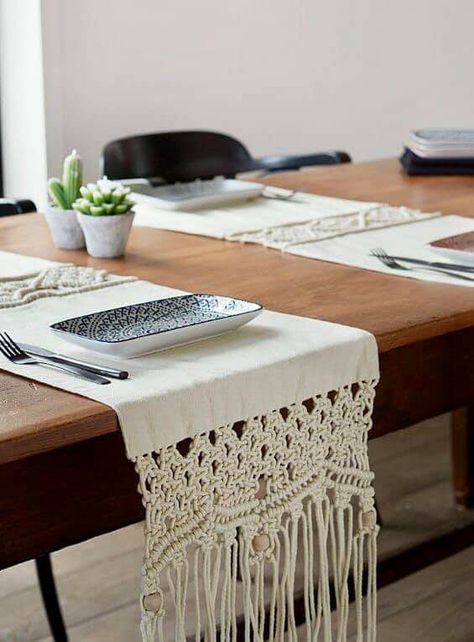 Knitted Table, Kitchen Boho, Macrame Runner, Macrame Table, Macrame Table Runner, Boho Macrame, Macrame Ideas, Macrame Decor, Summer Home Decor