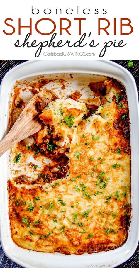 Savory, comforting Boneless Short Rib Shepherd's Pie with melt in your mouth short ribs and Swiss Gruyere mashed potatoes! Shepherds Pie Recipe Pioneer Woman, Boneless Short Ribs, Cottage Pie Recipe, Boneless Ribs, Carlsbad Cravings, Rib Meat, Short Ribs Recipe, Shepherds Pie Recipe, Short Rib