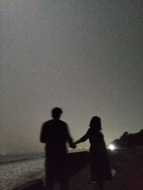 Couples On The Beach At Night, Couple At Night, Night Walking Aesthetic, Bride And Prejudice, Cycle Painting, Girls Holding Hands, Runaway Bride, Couple Holding Hands, Moon Aesthetic