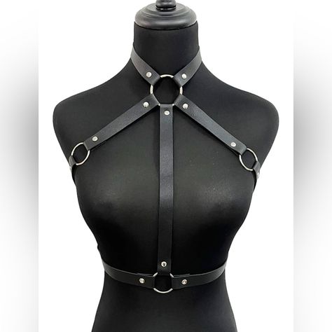 Brand New! Price Is Firm! Women Ring Harness Belt. Width Is 0.7 Inch And Length Is 39.4 Inch Pu Leather. Body Harness Outfits, Leather Harness Women, Harness Women, Harness Outfit, Character Designing, Leather Inspiration, Knitted Boot Cuffs, Harness Fashion, Harness Belt